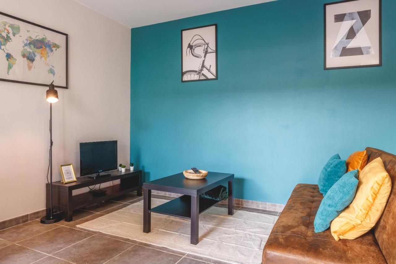 Superbe Appartement Terrasse Rdc - New Location Bourg-en-Bresse Exterior photo